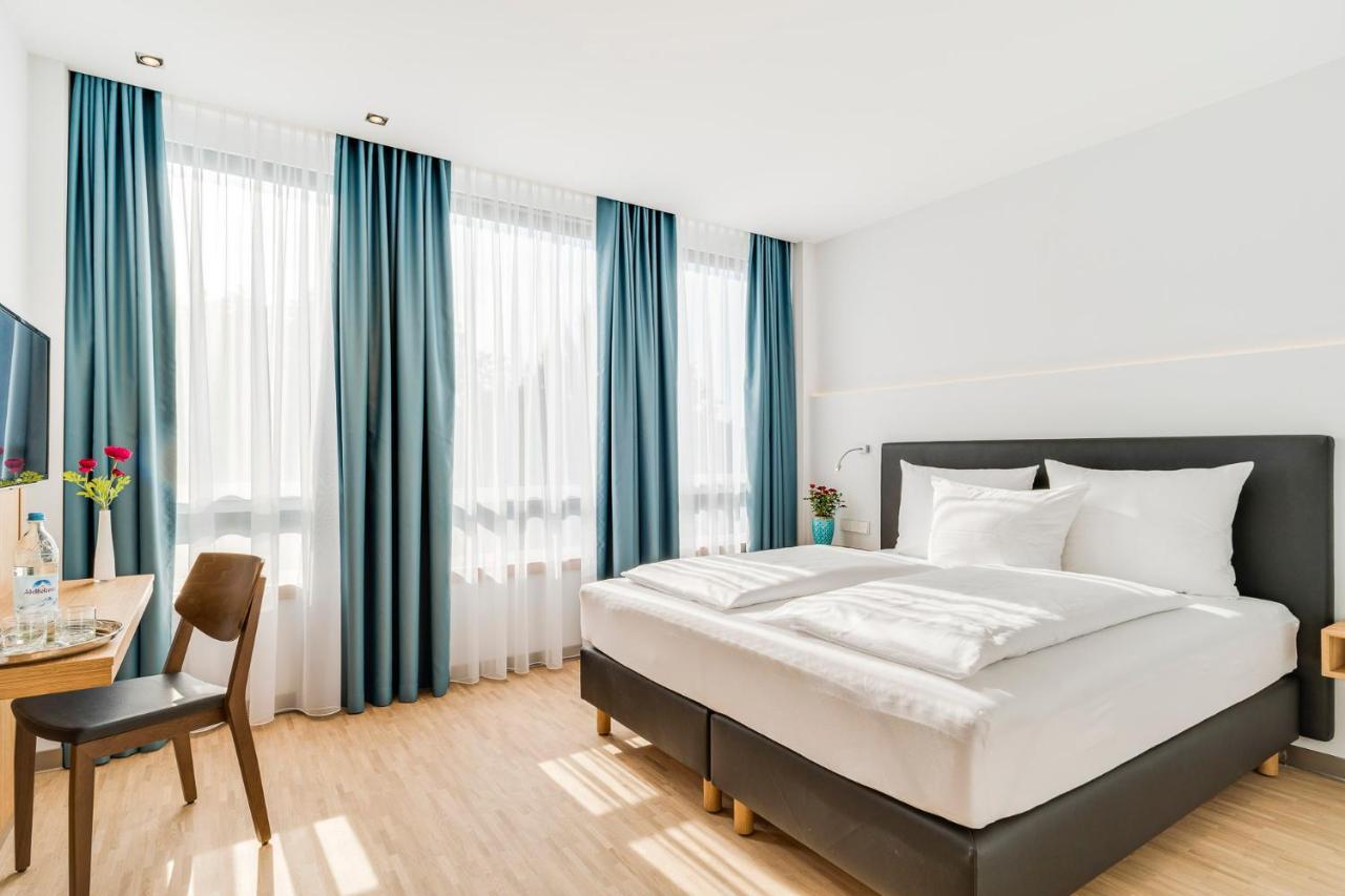 Hotel-Etage Apfelrot Erding Extérieur photo